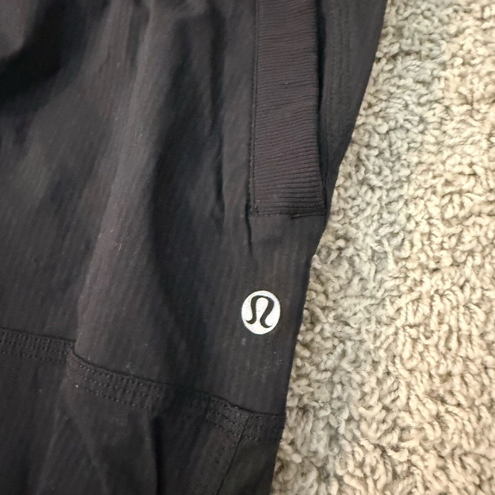 Lululemon Dance Studi Mid-Rise Pant, Regular, Size 8 - Picture 3 of 4
